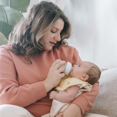 Bottle feeding your baby